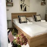 Apartament Debreceni Nagyerdei Rosehill 2 Greatforest Rosehill 2 Free Parking -bmw-auguszta Klinika- *