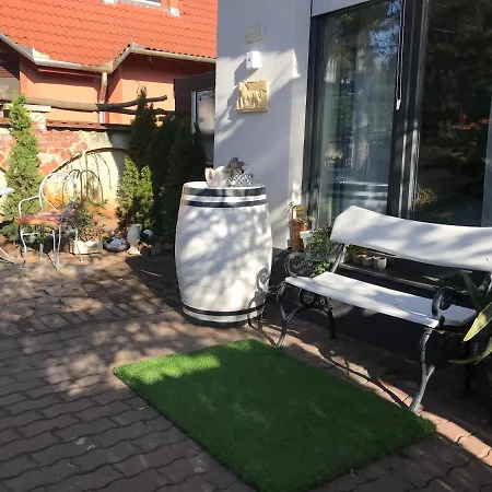 Debreceni Nagyerdei Rosehill 2 Greatforest Rosehill 2 Free Parking -bmw-auguszta Klinika- *