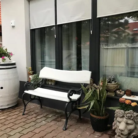 Debreceni Nagyerdei Rosehill 2 Greatforest Rosehill 2 Free Parking -bmw-auguszta Klinika- Debrecen