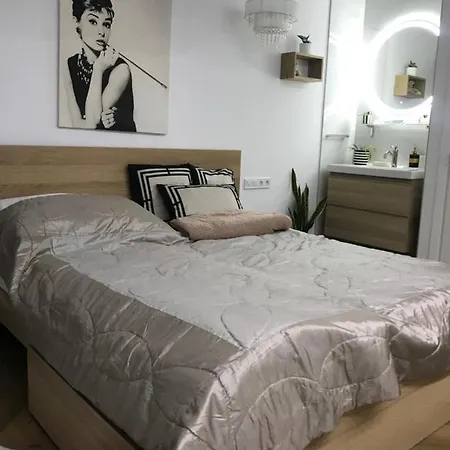 Debreceni Nagyerdei Rosehill 2 Greatforest Rosehill 2 Free Parking -bmw-auguszta Klinika- Apartamento *